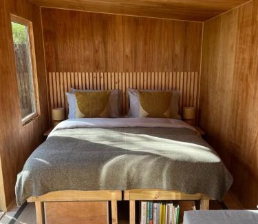 Lumbutts Otro | Cross Farm Retreat