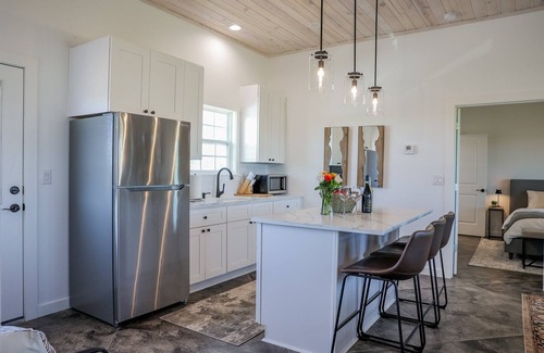 Fredericksburg Cabaña | Cross Mountain I 12 Cottages Great For Gatherings