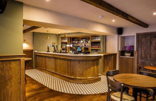 Otley Hotel | Cross Pipes Tavern and Rooms