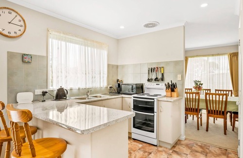 Wimbledon Heights Casa | Cross Rhodes in Wimbledon Heights