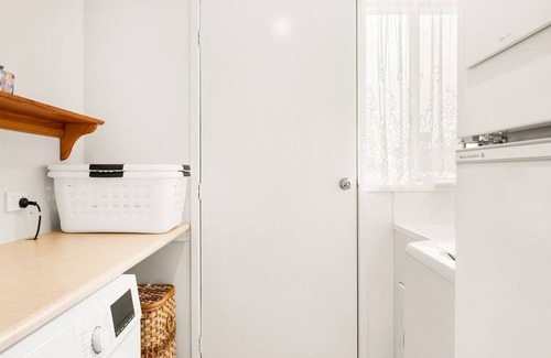 Wimbledon Heights Casa | Cross Rhodes in Wimbledon Heights
