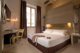 Aventine Hotel | Crossroad Hotel