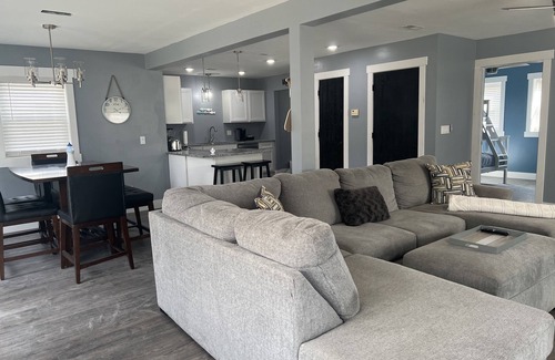 Newaygo Cabaña | Croton Cottage on all sports lake!