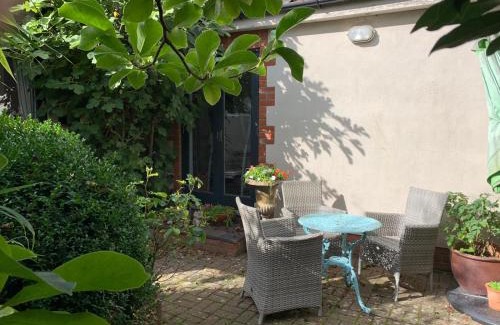 Briston Casa | Crow Cottage