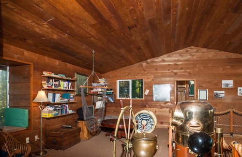 South Beach Casa | Crow's Nest House 7150