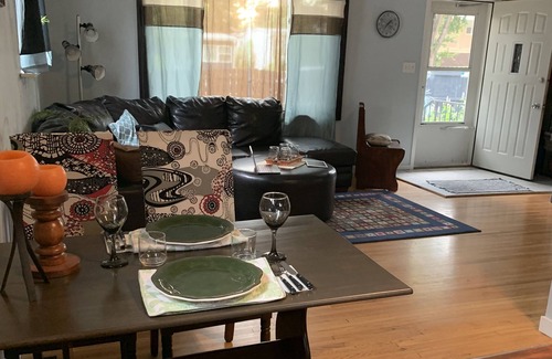 Bismarck Casa | Crowd pleasing newly renovated gem, GREAT central location and AlL yours. Pets.