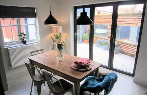 Orford Casa | Crown Cottage, Orford - Prime Orford Location