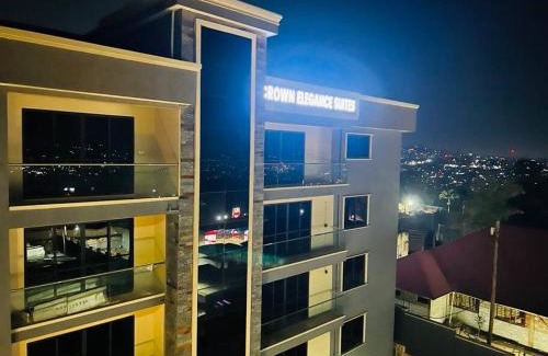 Kampala Apartamento | Crown Elegance Suites