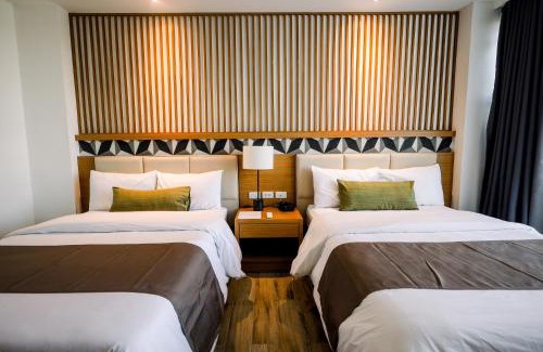 Puerto Princesa Hotel | Crown Hotel at Harbour Springs Palawan Managed by Enderun Hotels