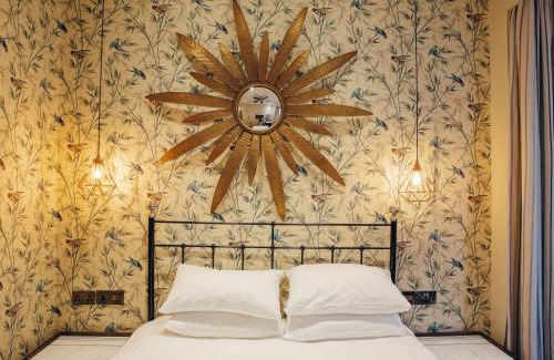 Stamford Hotel | Crown Hotel