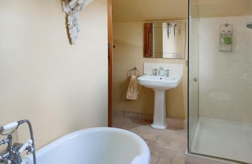 Stamford Casa | Crown House