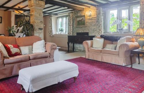 Stamford Casa | Crown House