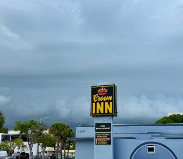 Harbordale Hotel | Crown Inn