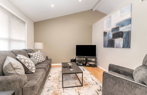 Crown Point Casa | Crown Point Indiana Rental