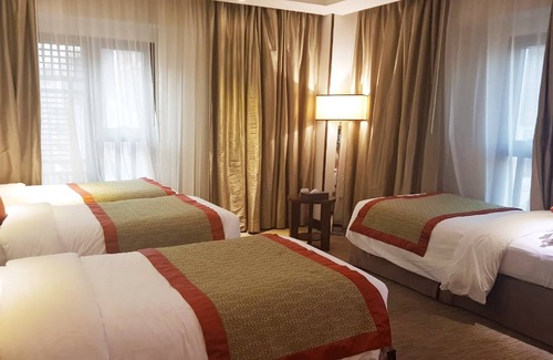 Medina Hotel | Crowne Plaza Madinah by IHG
