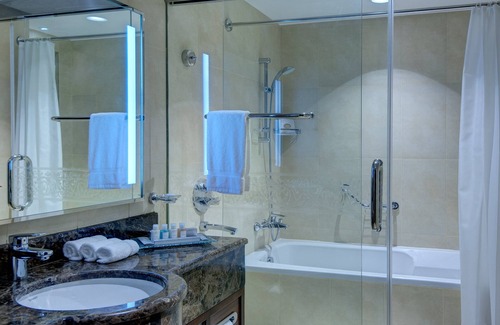 Medina Hotel | Crowne Plaza Madinah by IHG
