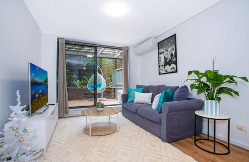 Crows Nest Apartamento | Crows Nest Gem with parking