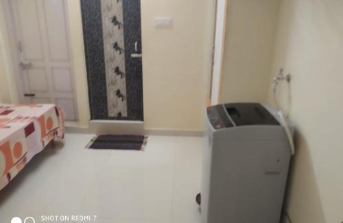 Palayankottai Apartamento | CRUZ Service Apartment 9843755294