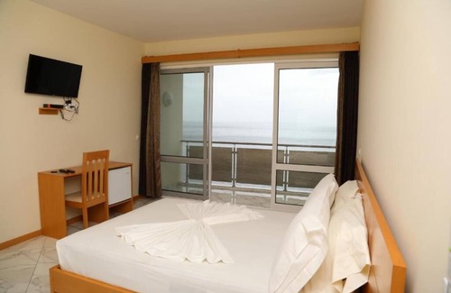 Sao Filipe Casa | Cruzeiro Guest House