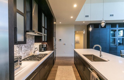 Crystal Bay Condominio | Crystal Bay Penthouse 301 Community Hot Tub