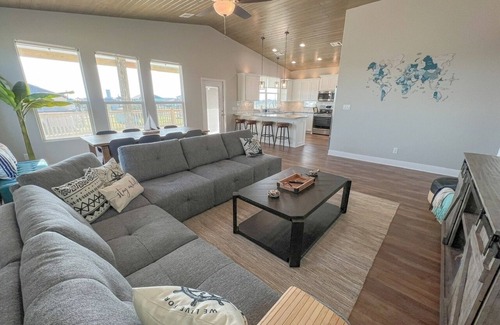 Crystal Beach Condominio | Crystal Blue 3 Bedroom Home by RedAwning
