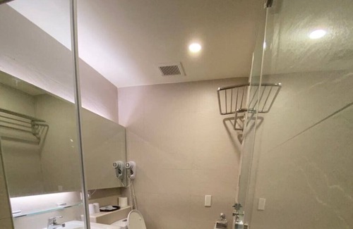 Zhongli District Casa | Crystal City Hotel