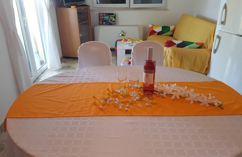 Petrcane Condominio | Mar de aguas cristalinas, playas naturales, cerca del mar, WI-FI, aire acondicionado