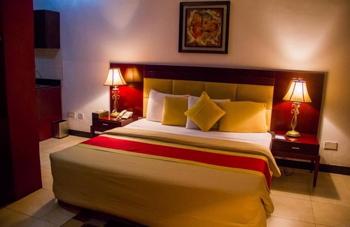 Lekki Phase 1 Hotel | Crystal Court Lekki