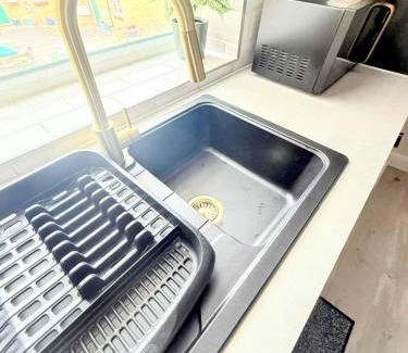 Crystal Palace Apartamento | Crystal Palace Stylish gfloor 1bed apartment,3 minutes walk to Crystal palace station