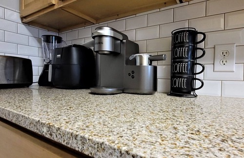 Florence Casa | Crystal Place Near MUSC and Mcleod Hospital