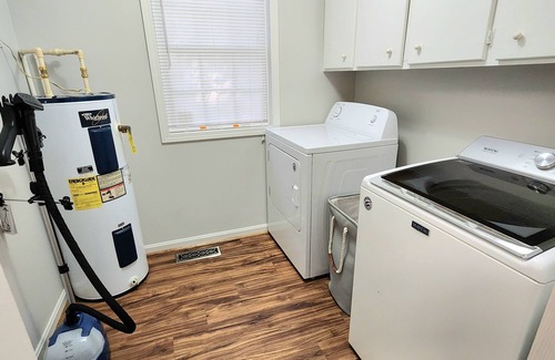 Florence Casa | Crystal Place Near MUSC and Mcleod Hospital