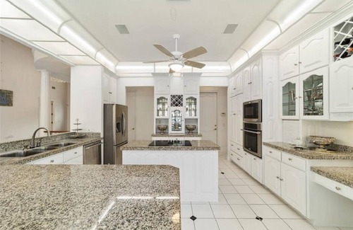 Crystal River Casa | Crystal River Manatee Palace A Waterfront Retreat HEATED POOL!