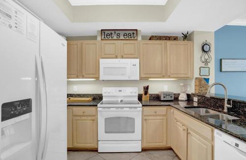 Coffeyville Casa | Crystal Tower 706