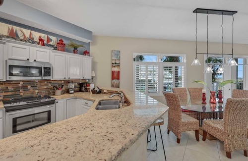 Avalon Beach Estates Condominio | *** MIRAR *** Venta 11 de mayo !!! Servicio de playa 3 dormitorios / 3 Ba pasos para dormir en la playa11