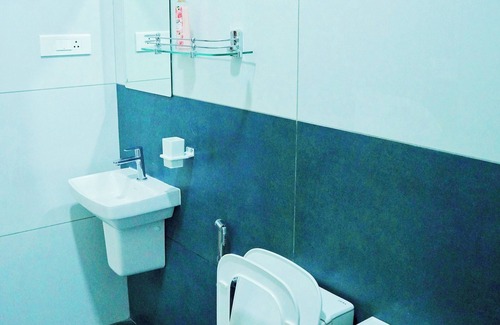 Kochi Villa | Crystal Villa Suite2 ( first floor)