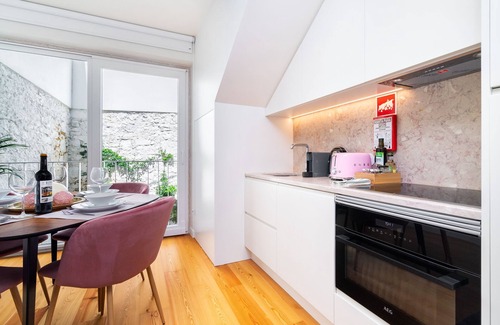 Alfama Apartamento | CSA18 Premium Design Apartment