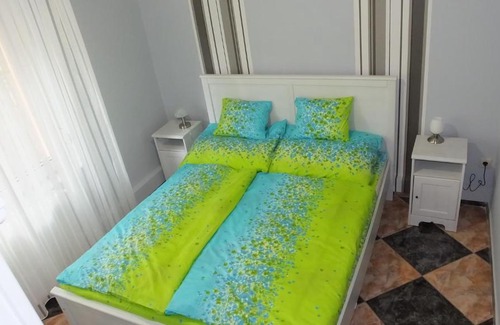 Siofok-Szabadifurdo Casa | Családikuckó Vendégház