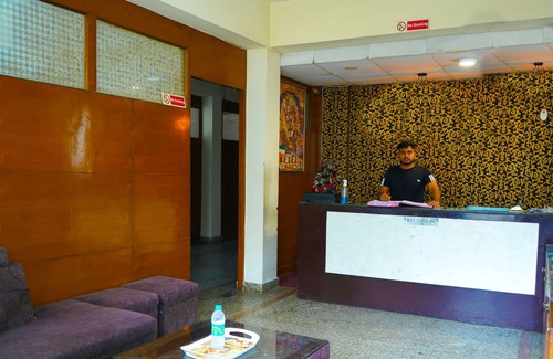Sector 70 Hotel | CSK RESIDENCY