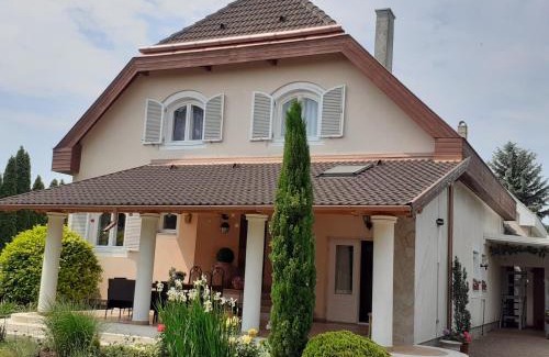 Csopak Apartamento | Csopak Mariann Apartman