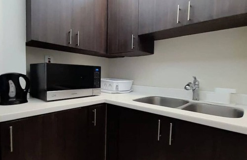 New Kingston Apartamento | CTBH @ Brompton #38 [1-Bedroom w/ Pool]