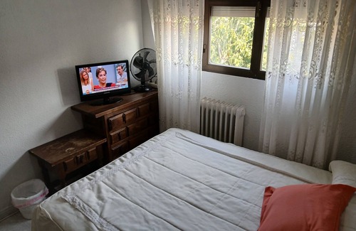 Toledo Cama Y Desayuno | Cuarto Privado Doble Toledo Hospital