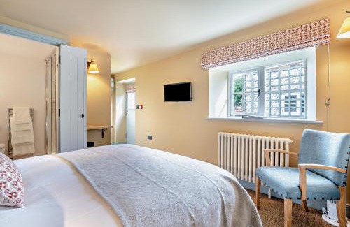 East Dean and Friston Cama Y Desayuno | Cub Bedroom One