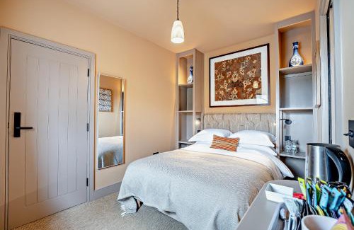 East Dean and Friston Cama Y Desayuno | Cub Bedroom Seven