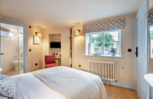 East Dean and Friston Cama Y Desayuno | Cub Bedroom Two