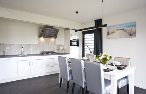Nijkerk Casa | Cube Elite 6 by Interhome