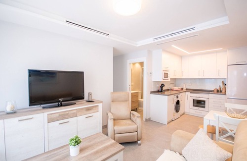 Benalmádena Apartamento | Cubo's Apartamento Tivoli B3 / wifi gratis / aire acondicionado