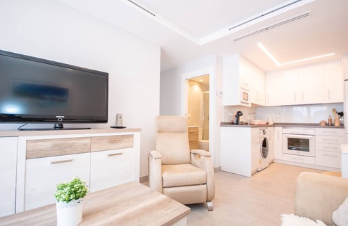 Benalmádena Apartamento | Cubo's Apartamento Tivoli B3 / wifi gratis / aire acondicionado