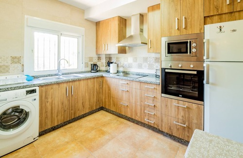 Coin Cabaña | Cubo's Casa Rural El Alba / piscina privada / BBQ / wifi gratis