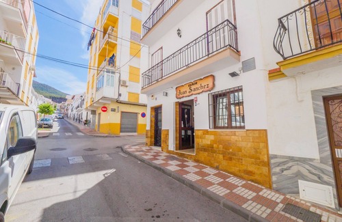 Alhaurín el Grande Chalet De Esquí | Cubo's Casa Manzanares Bijou / piscina privada / exclusiva / wifi gratis