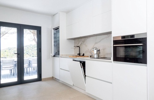 Malaga-Este Cabaña | Cubo's Casa Pineda / rural / piscina privada / wifi gratis / BBQ